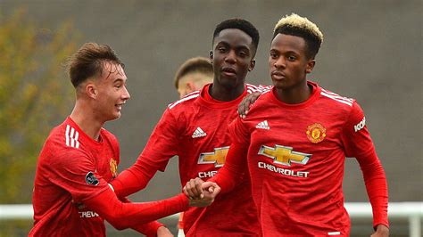 manchester united under 18 results